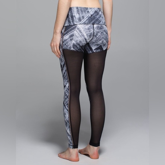 Lululemon Hot To Street Pant - Picture 4 of 9